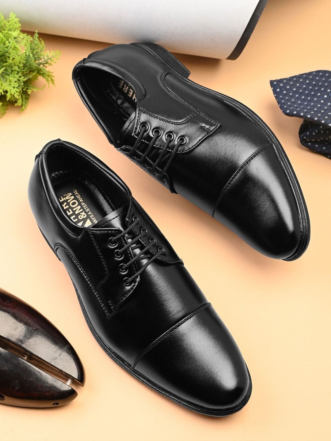 HERE&NOW Men Round Toe Lace-Ups Formal Oxfords