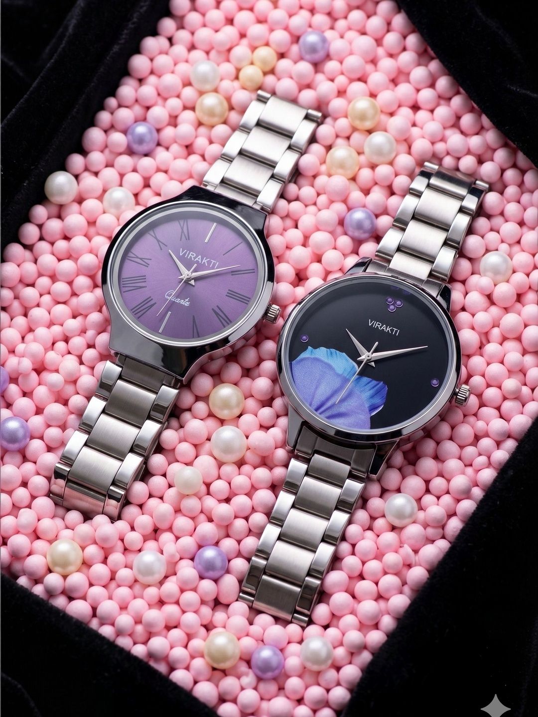 VIRAKTI Women Dial & Stainless Steel Bracelet Style Straps Analogue Watch