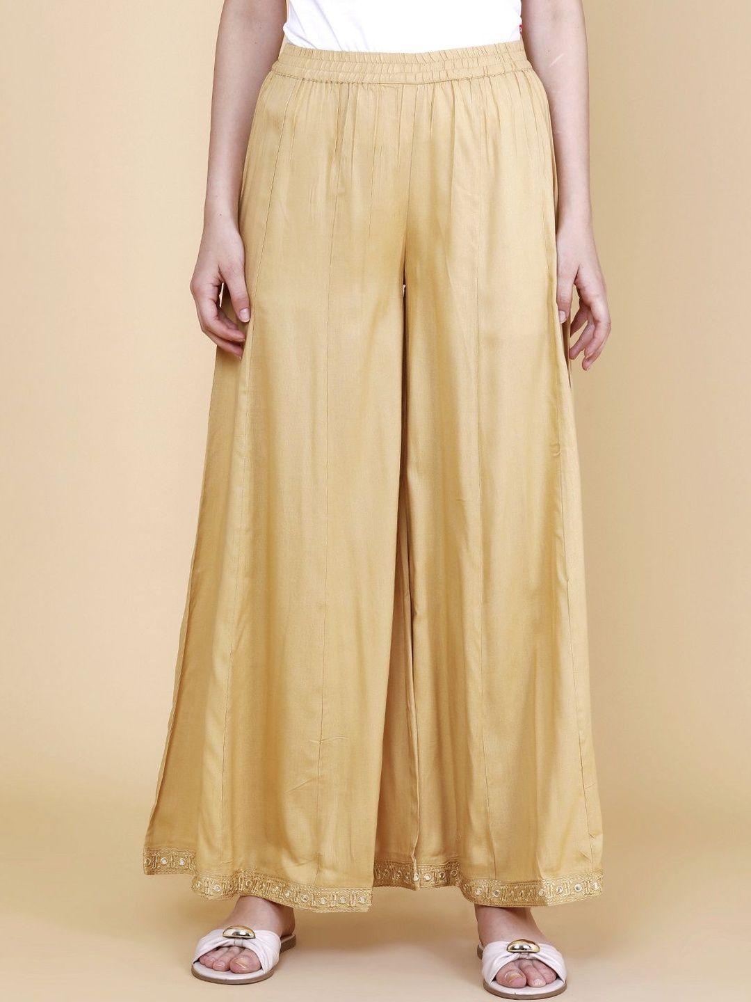 LIMEROAD Women Embellished Ethnic Palazzos