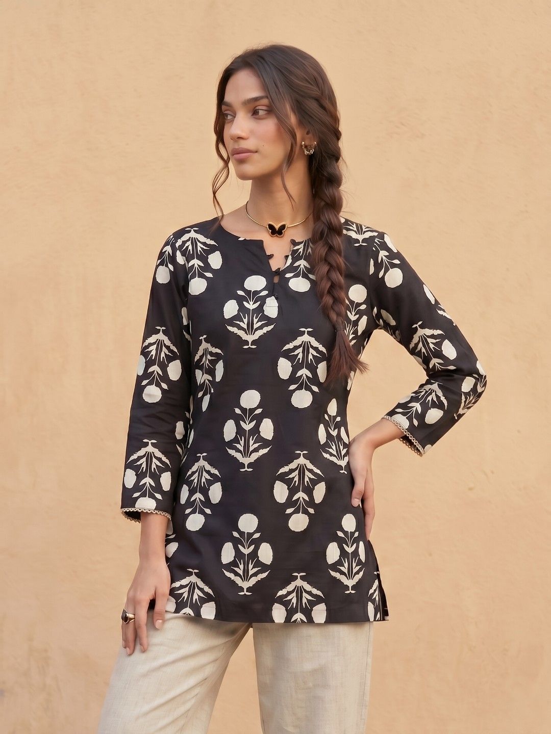 fusion by glitchez Floral Printed Straight Kurti