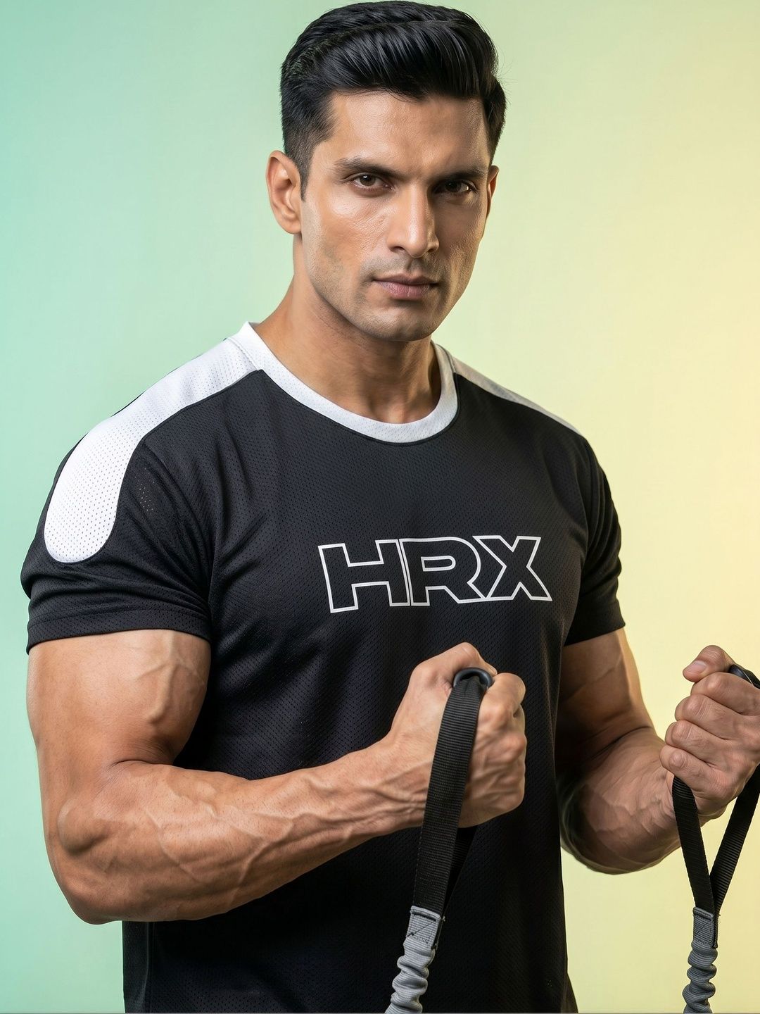 HRX by Hrithik Roshan Men Brand Logo Colourblocked Round Neck Short Sleeves T-shirt