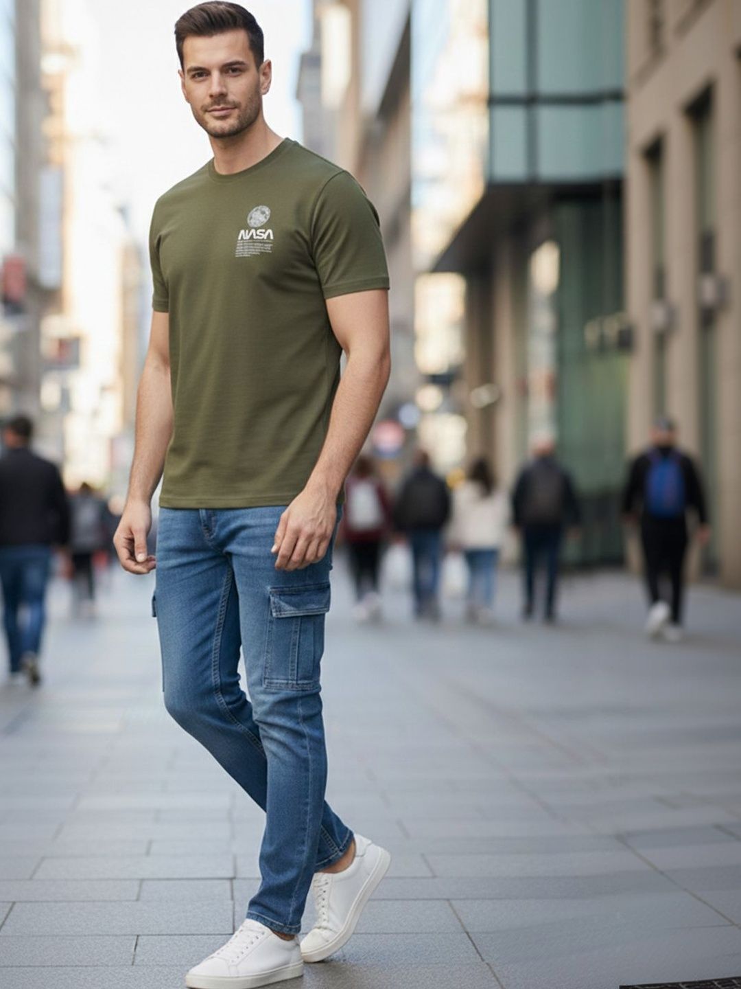 GENSTAR TRENDS Men Brand Logo Printed T-shirt