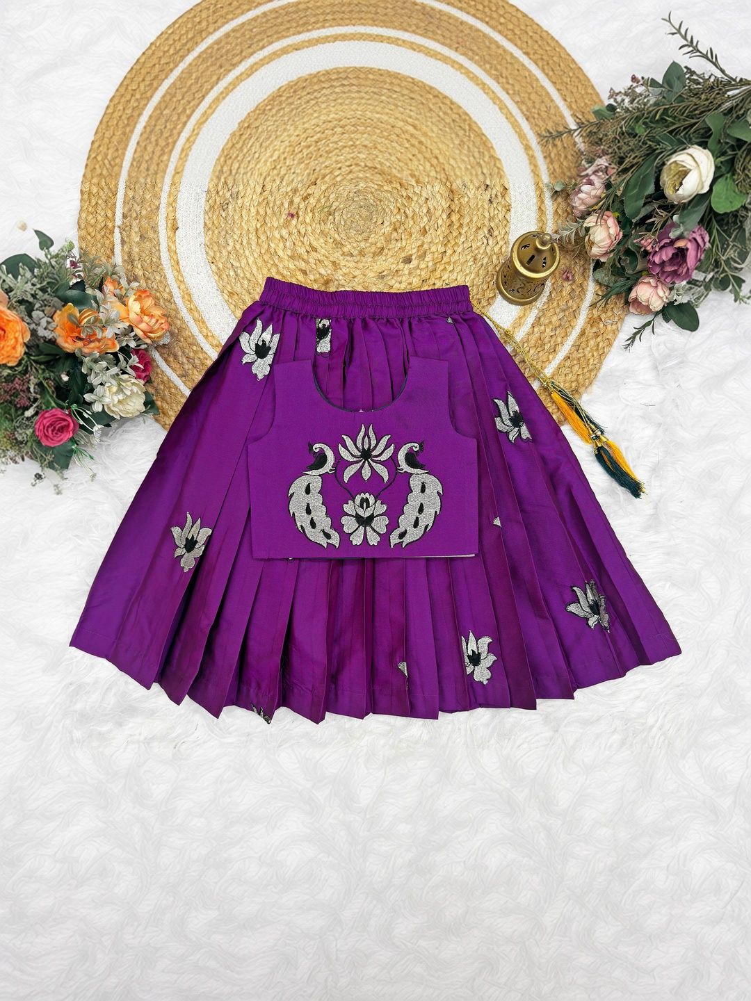 FELIZ THE DESIGNER STUDIO Girls Embroidered Thread Work Semi-Stitched Lehenga &