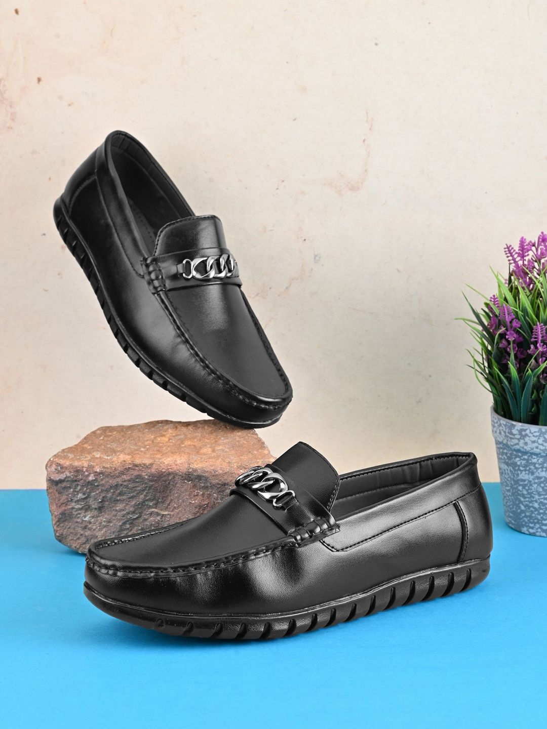 Anouk Men Loafers
