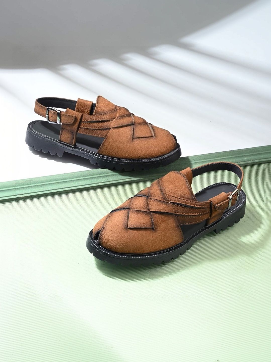 POS Planet Of Shoes Men Comfort Sandals