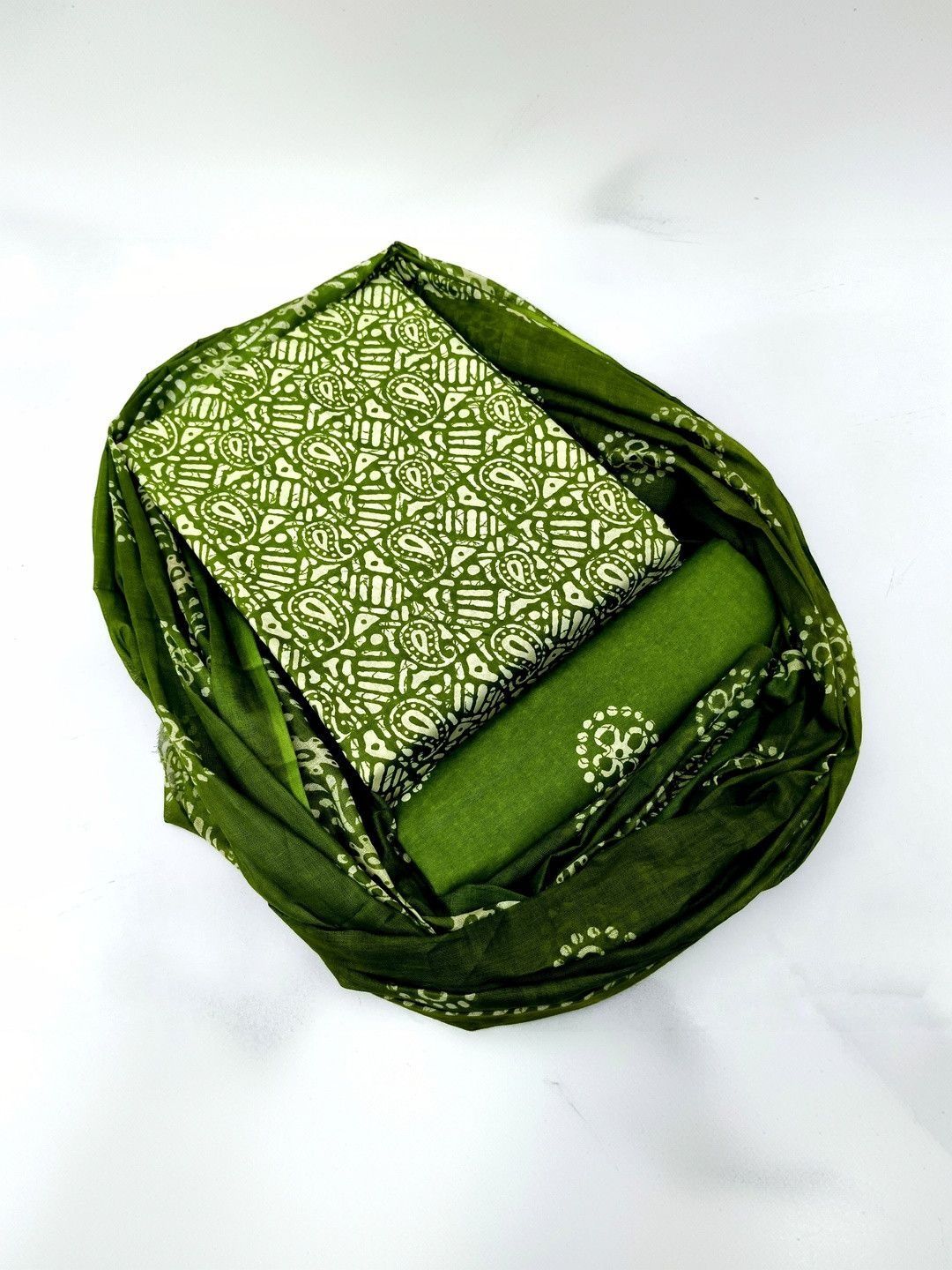 Keshar Printed Pure Cotton Unstitched Dress Material