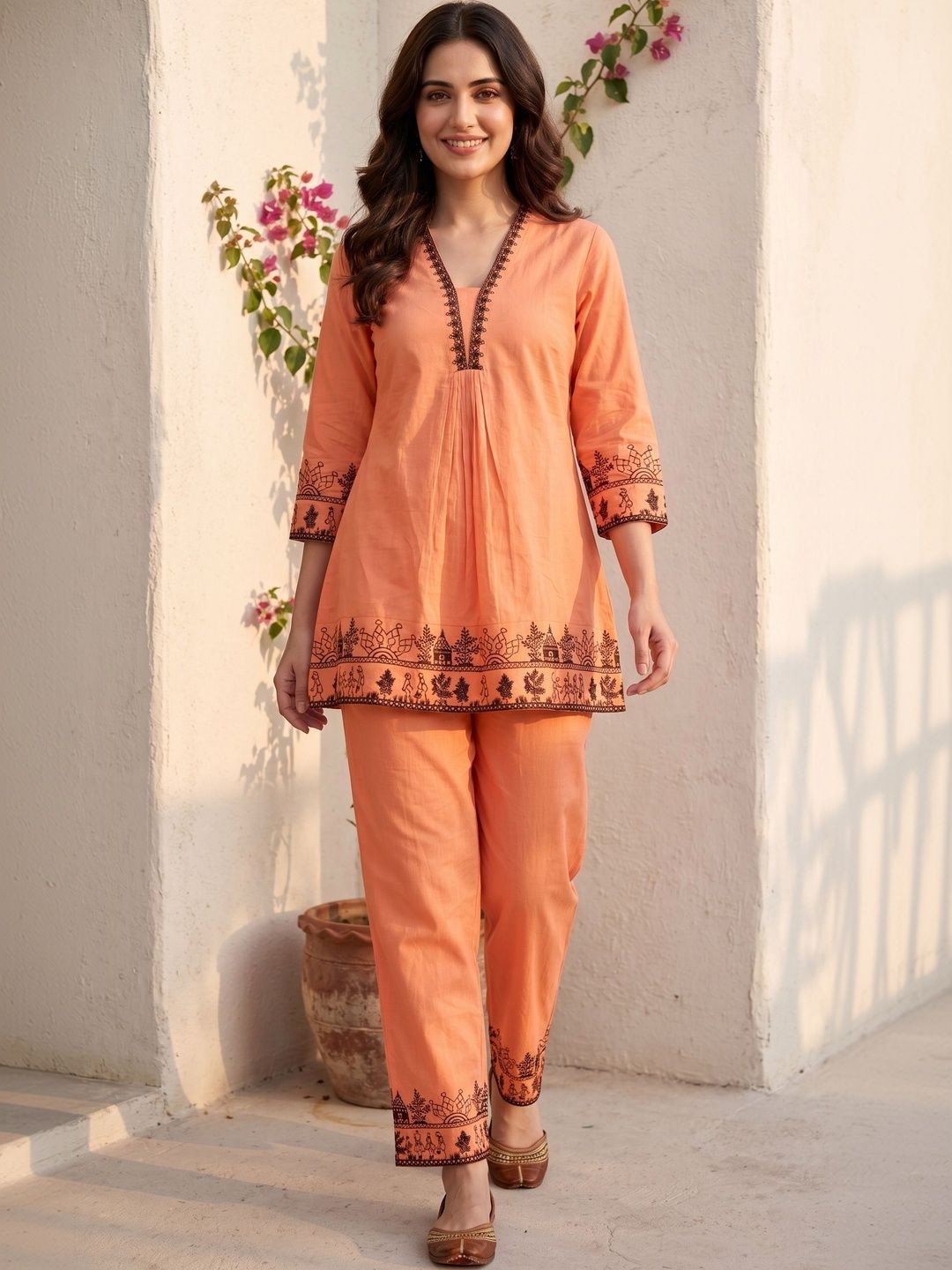 HIVA TRENDZ Floral Cotton Embroidered Tunic with Trousers