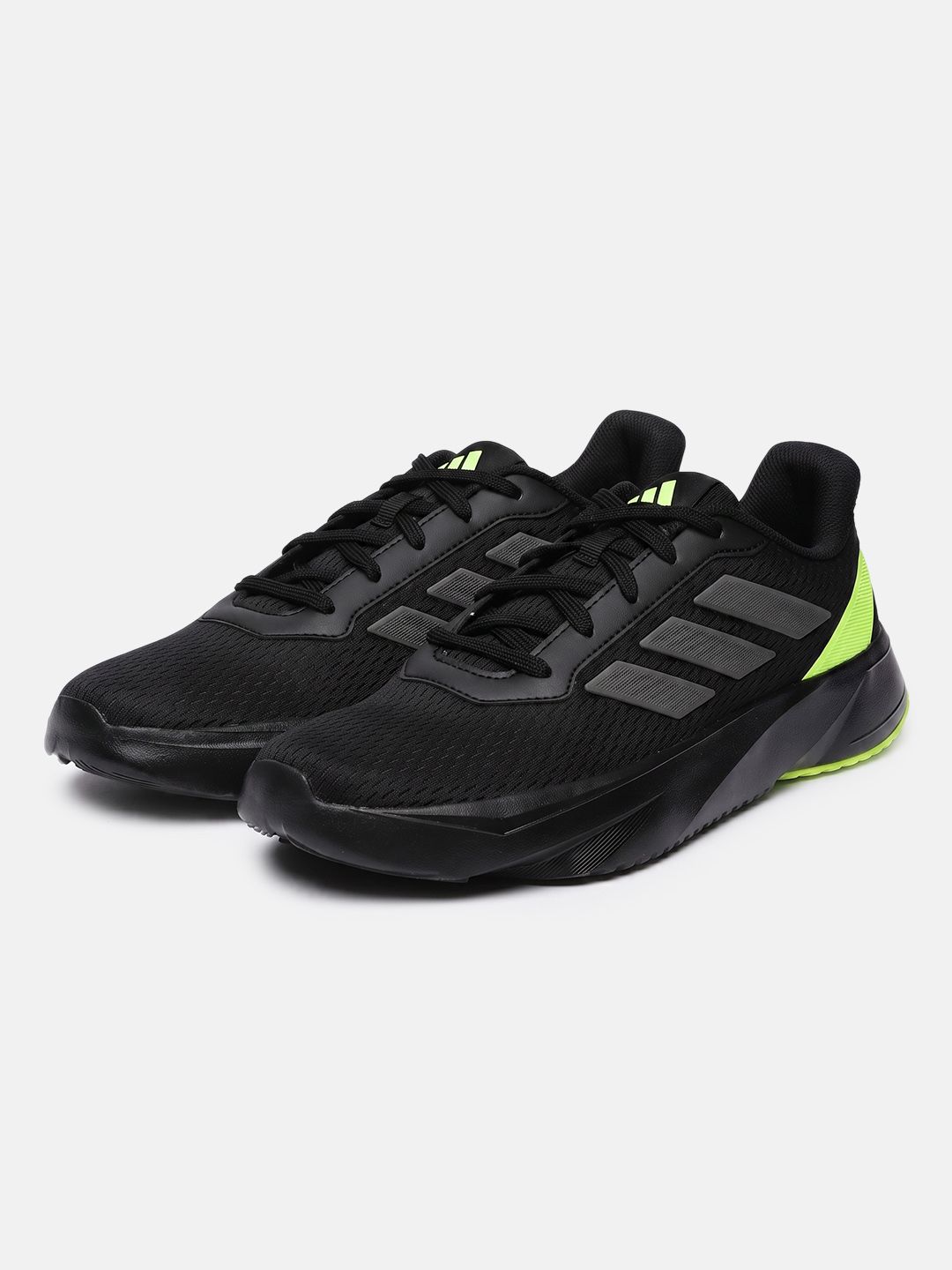 ADIDAS Basic Run-Wave M Men Running Shoes