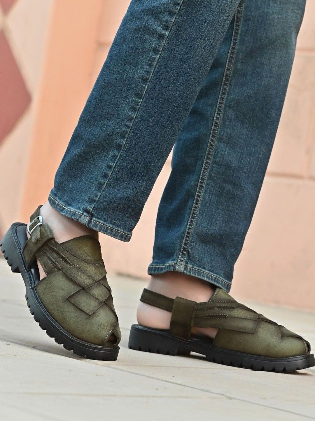 POS Planet Of Shoes Men Fisherman Sandals