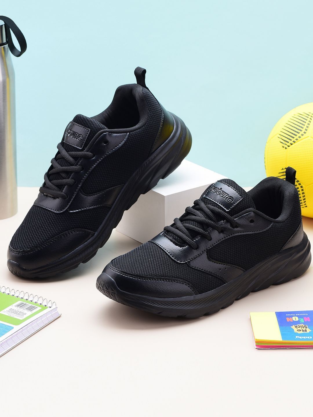 Koburg Unisex Kids Textured School Shoe