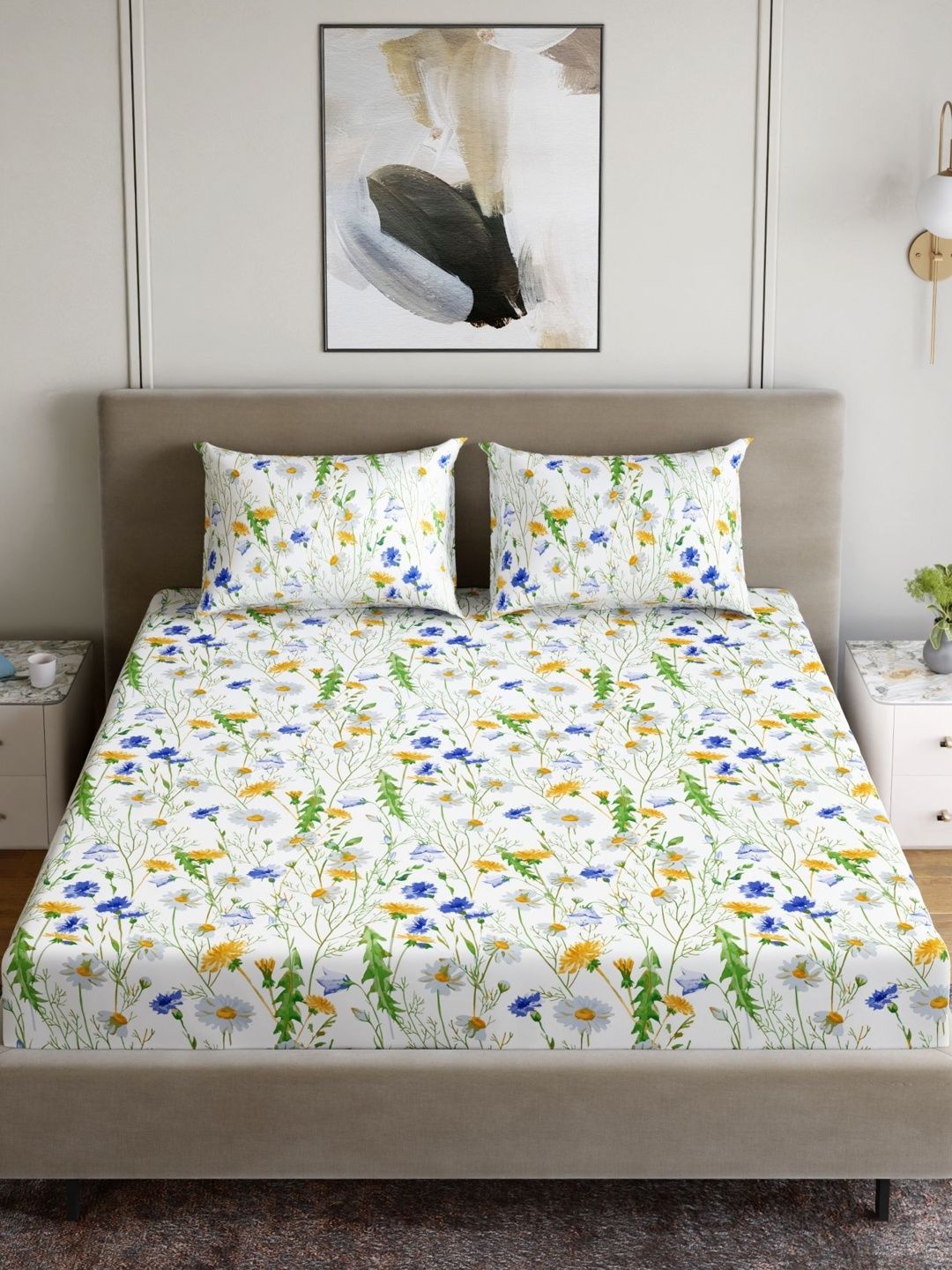 Dreamscape Dreamscape White Floral 180 TC Double Bedsheet with 2 Pillow Covers