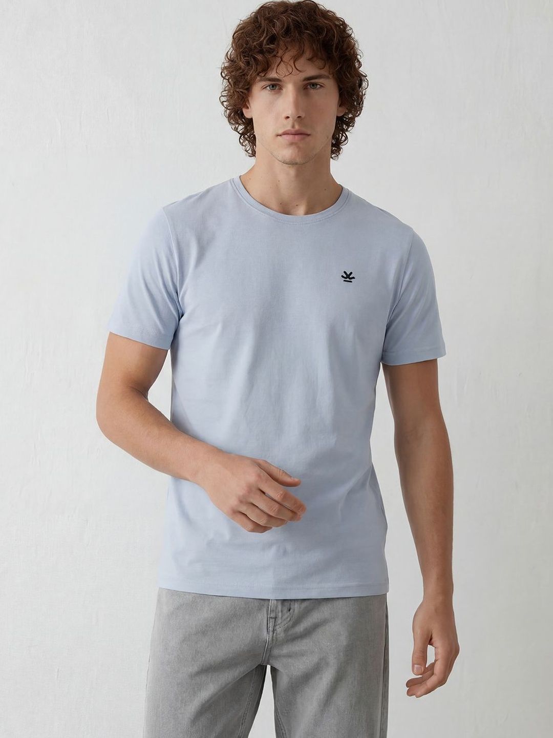 WROGN Men Brand Logo Printed Slim Fit T-shirt