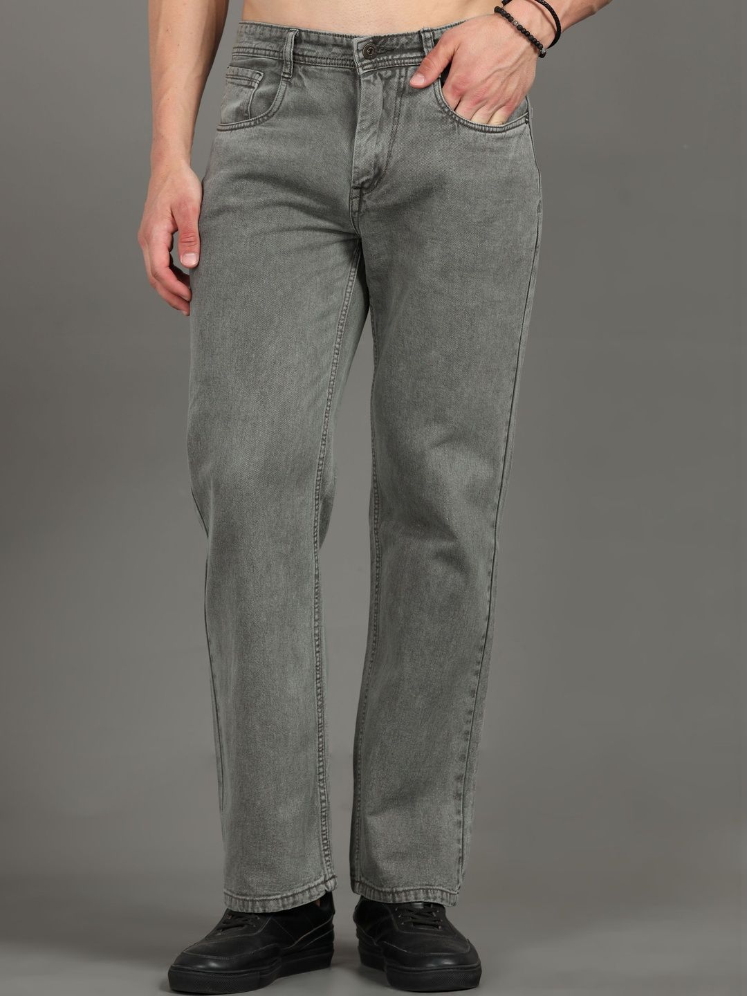 R.Code by The Roadster Life Co. Men Loose Mid-Rise Jeans