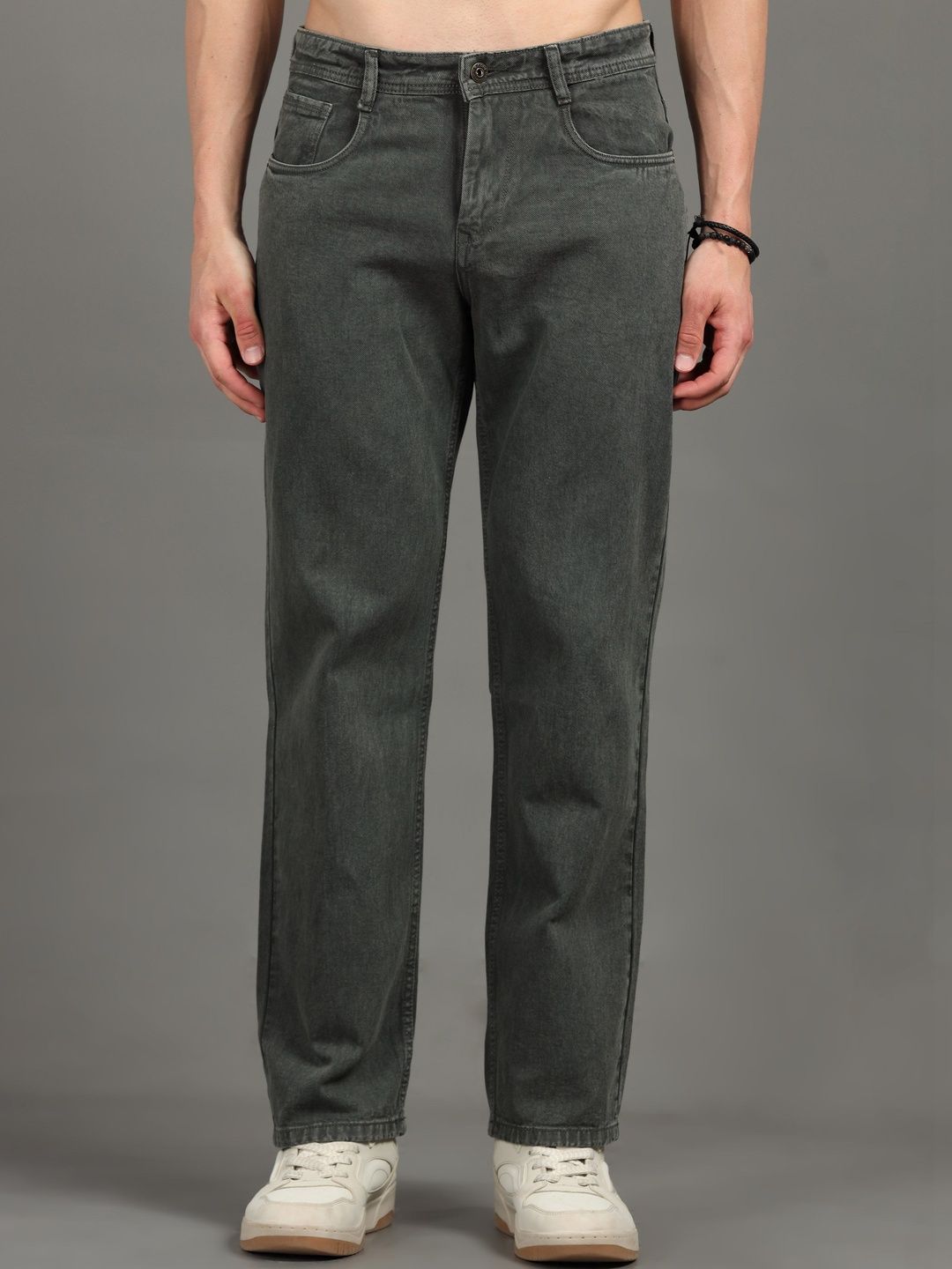 R.Code by The Roadster Life Co. Men Loose Mid-Rise Light Fade Jeans