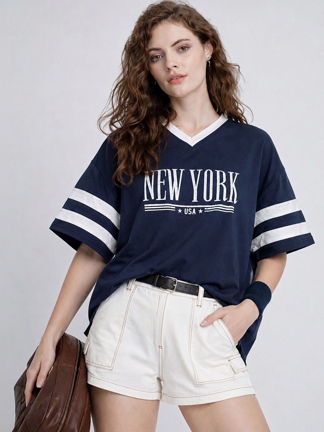 DOOR74 Women Typography Printed V-Neck T-shirt