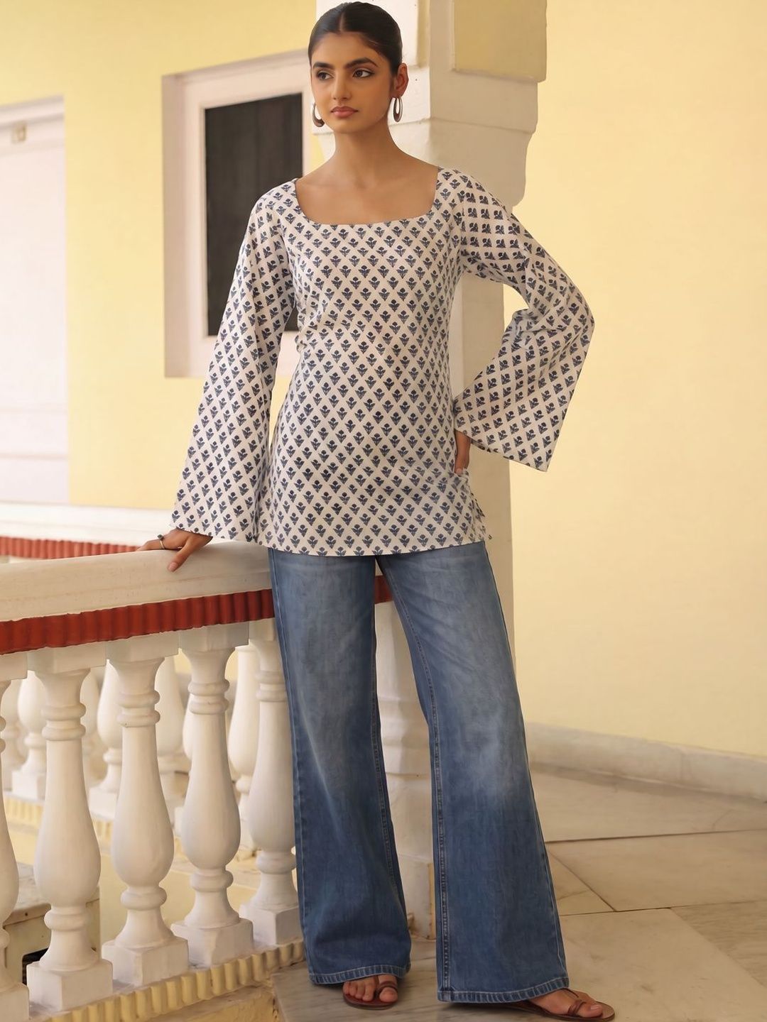 anayna Botanical Printed Square Neck Flared Sleeves Pure Cotton Kurti