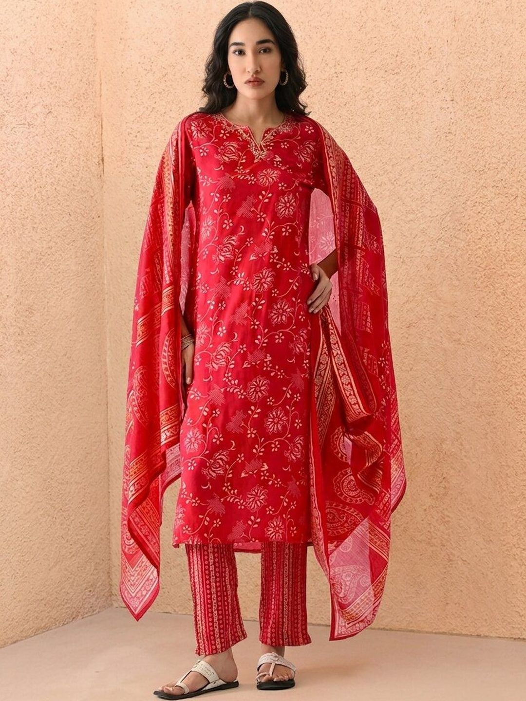 Women Printed Kurta with Trousers With Dupatta Sabhyata Women Ethnic Motifs Printed Regular Thread Work Chanderi Cotton Kurta with Trousers & With Dupatta