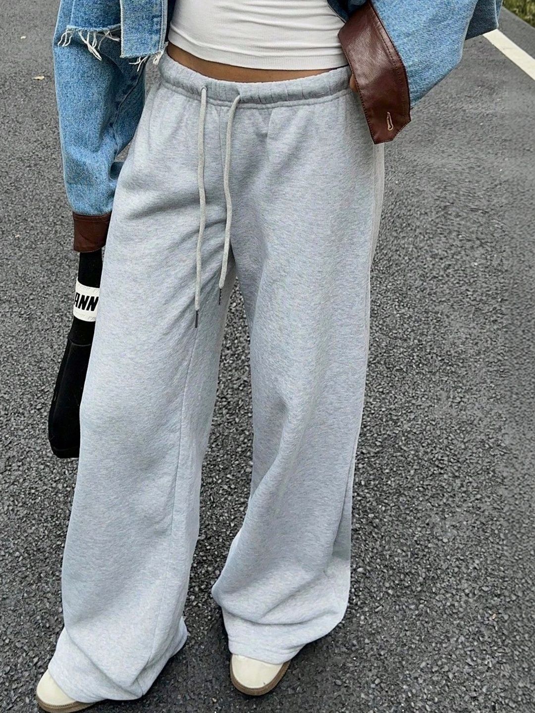 Cloth N code Women Solid Baggy Fit Track Pant
