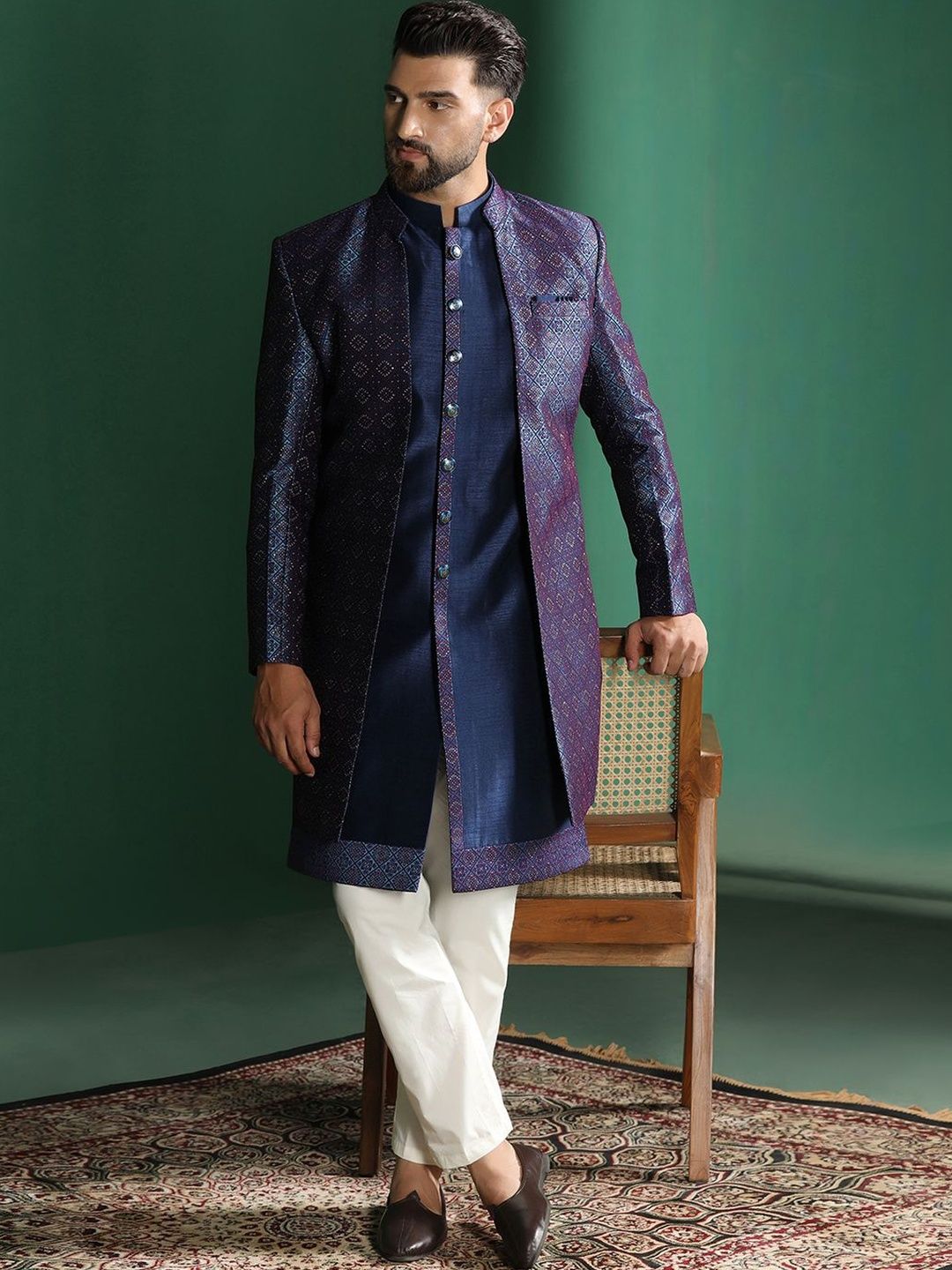SOURAGYA Embroidered Mandarin Collar Sherwani