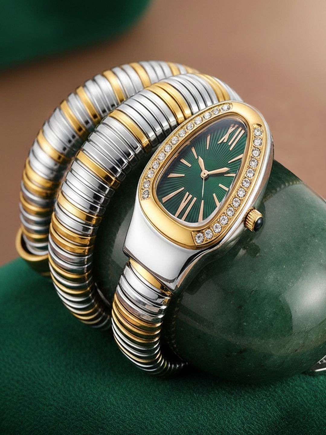 IIK COLLECTION Women Dial & Wrap Around Straps Analogue Watch IIK-3239W-SNAKE