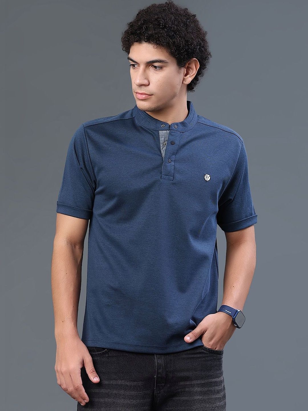 V-Mart Men Brand Logo Mandarin Collar Pockets T-shirt