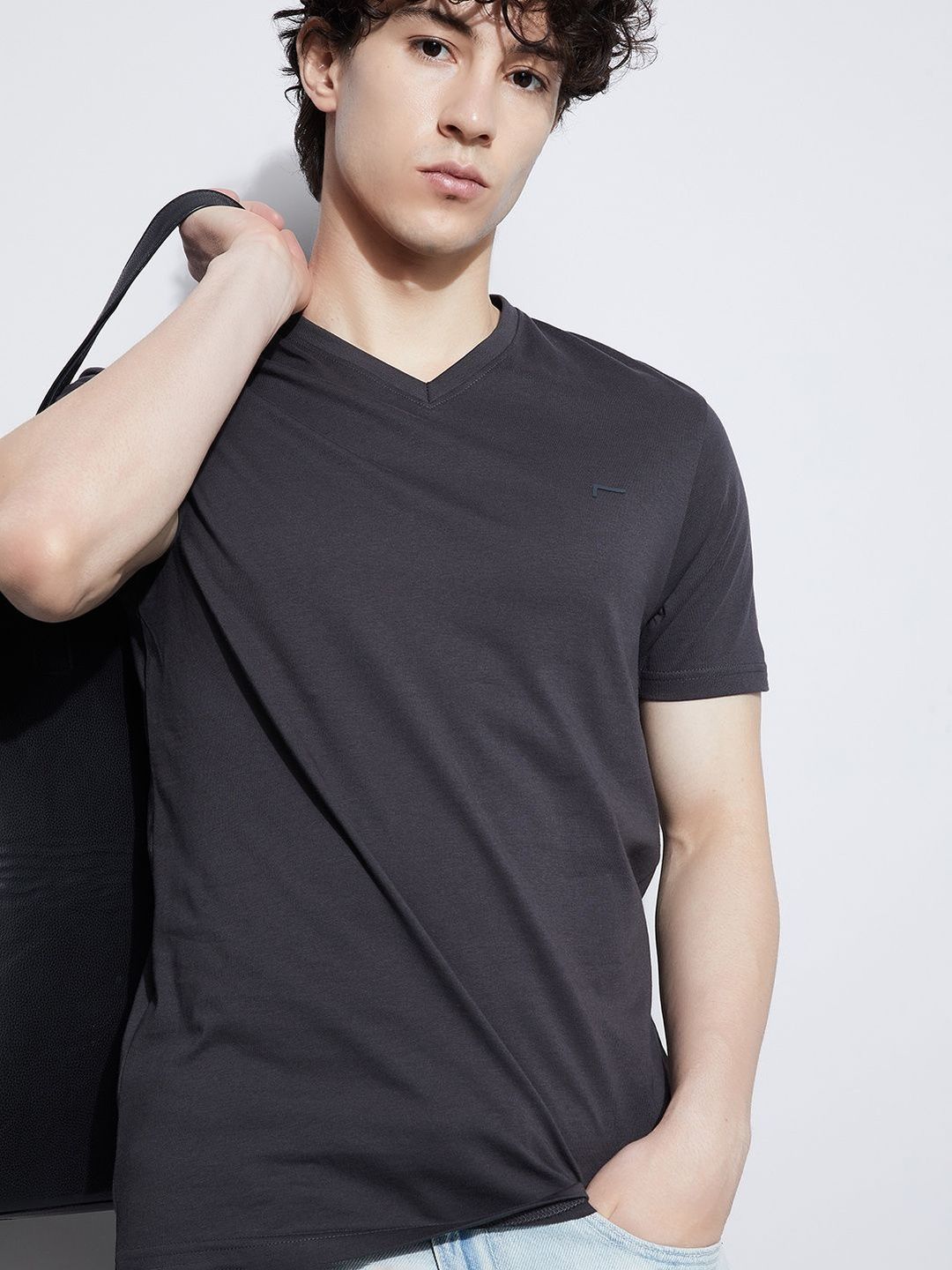 Fame Forever by Lifestyle Men V-Neck T-shirt