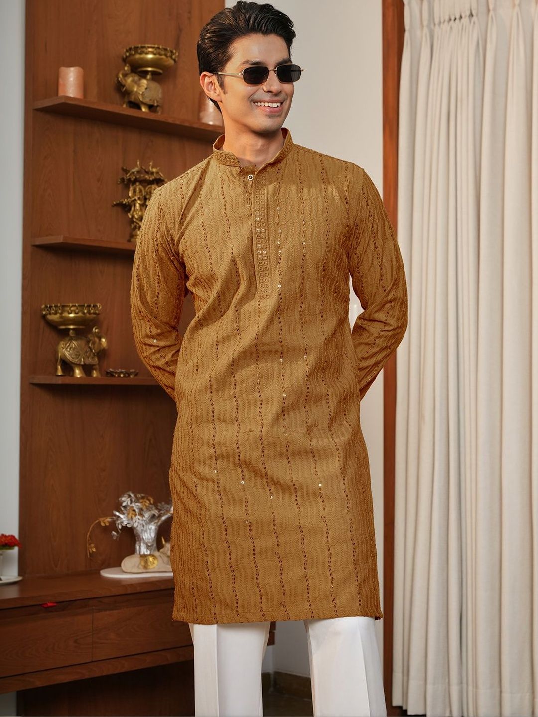 Anouk Men Embroidered Kurta
