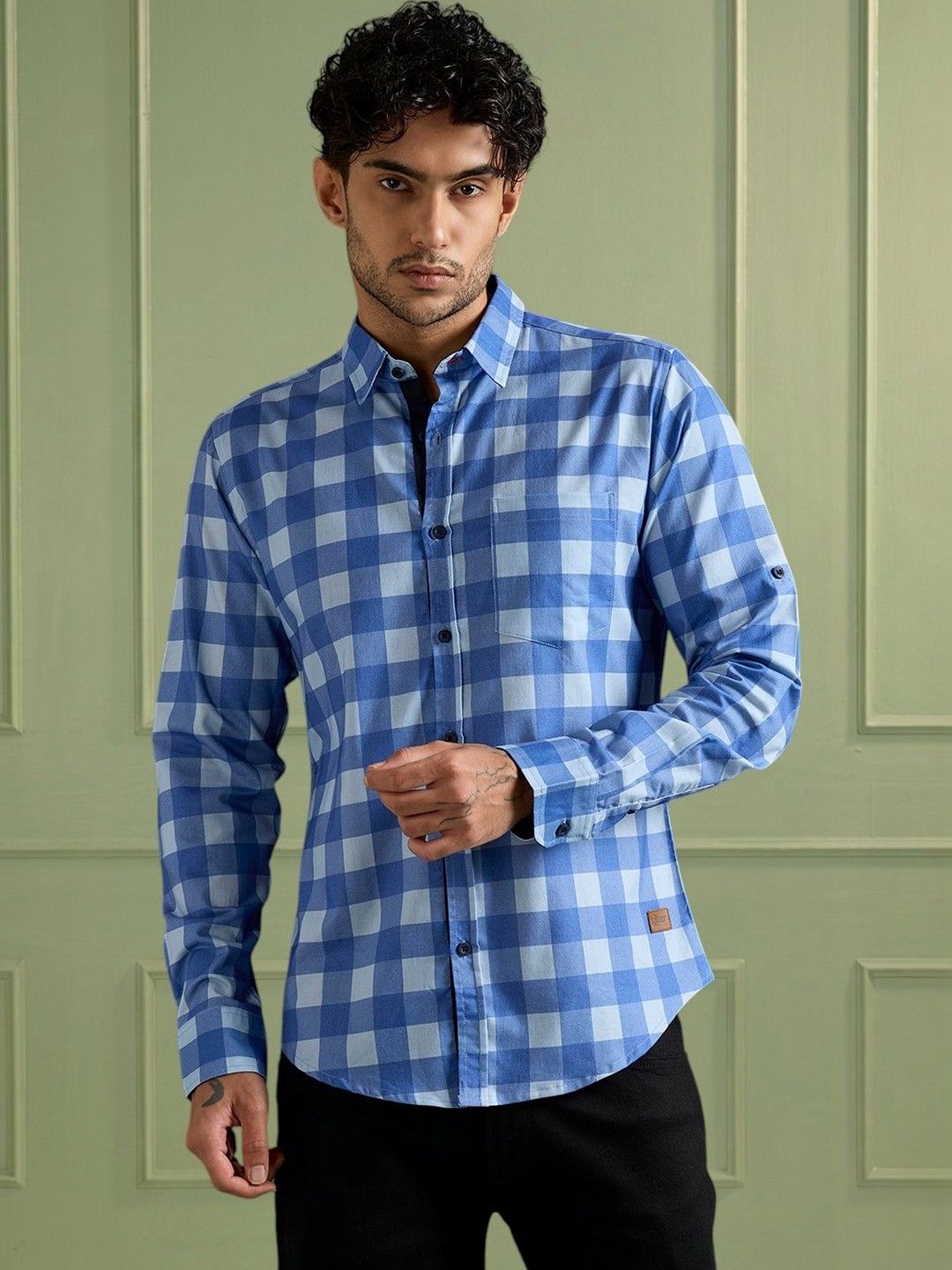 The Roadster Lifestyle Co Checked Cotton Spread Collar Shirts