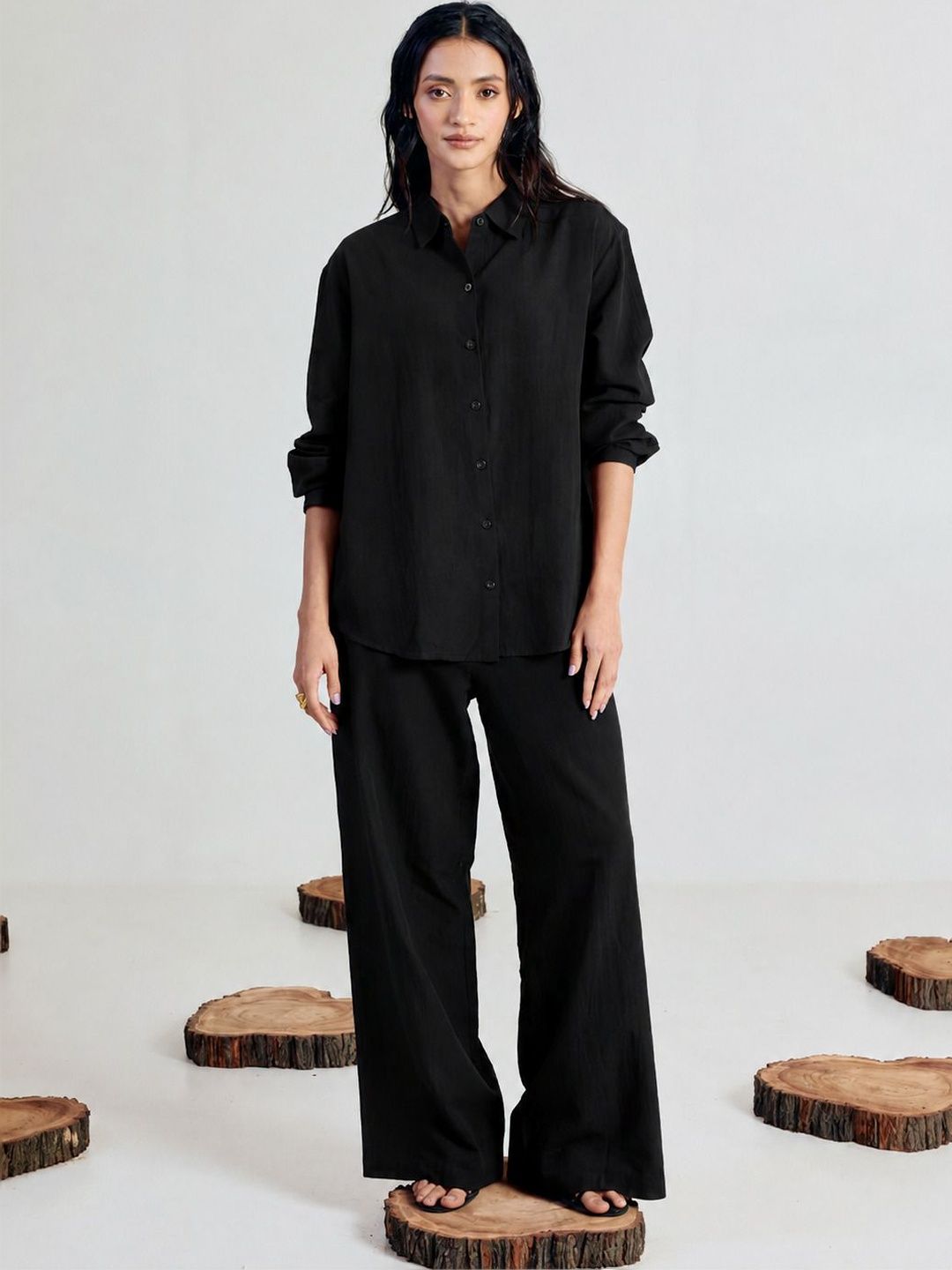 FIORRA Linen Solid Shirt with Trousers