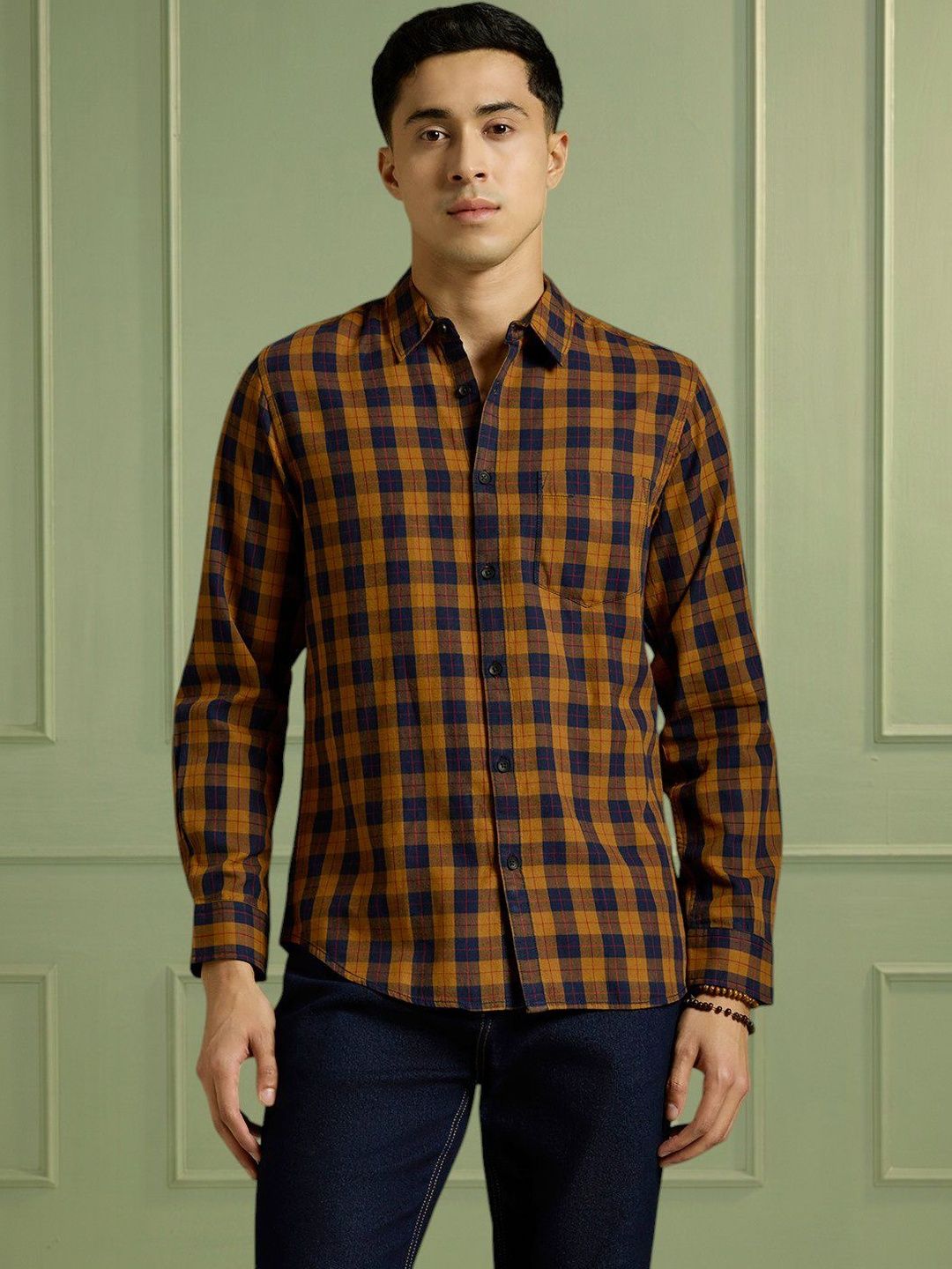 The Roadster Lifestyle Co Checked Cotton Spread Collar Shirts