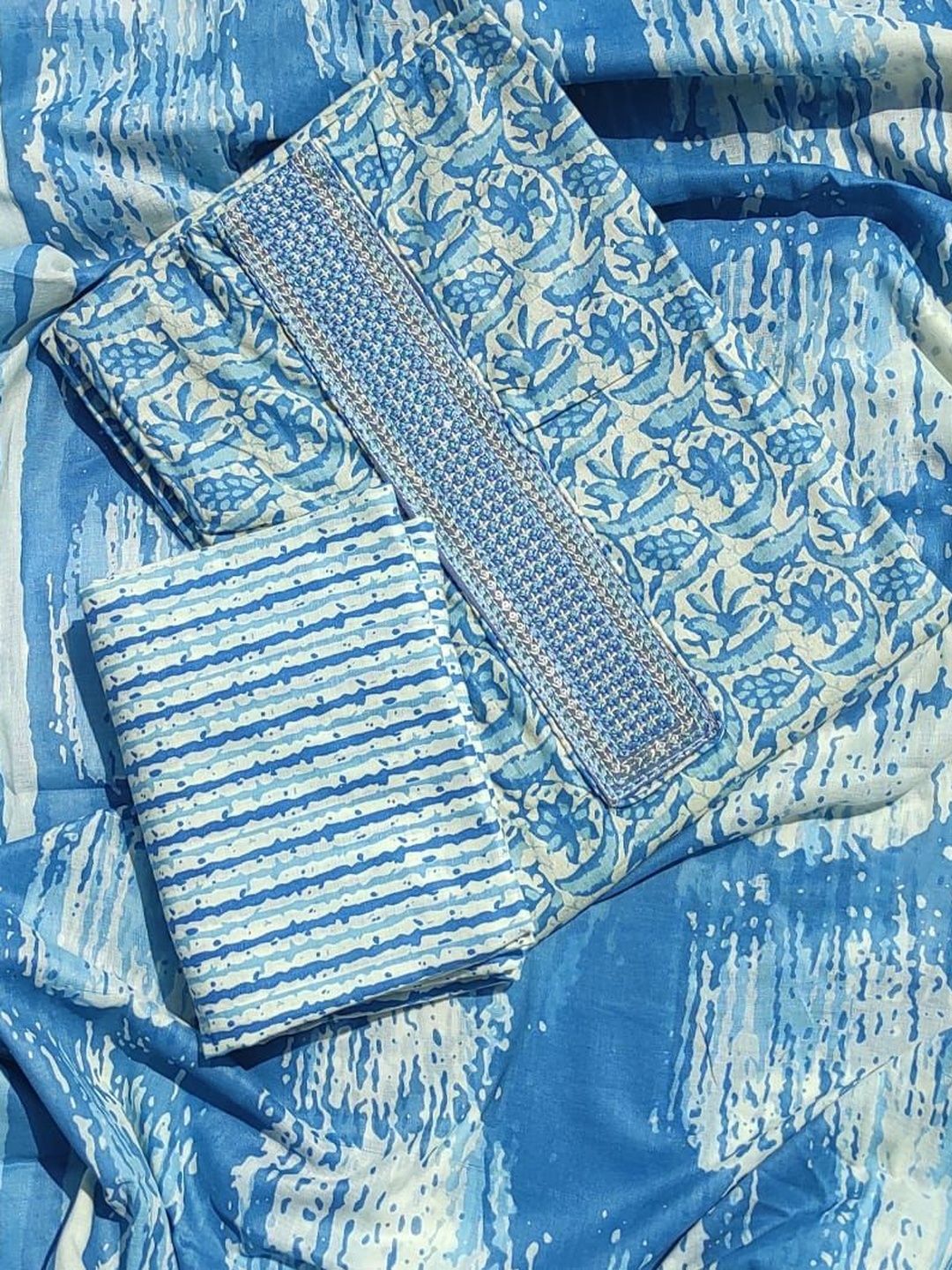 GC 80 BY GAURI COLLECTION Printed Pure Cotton Unstitched Dress Material