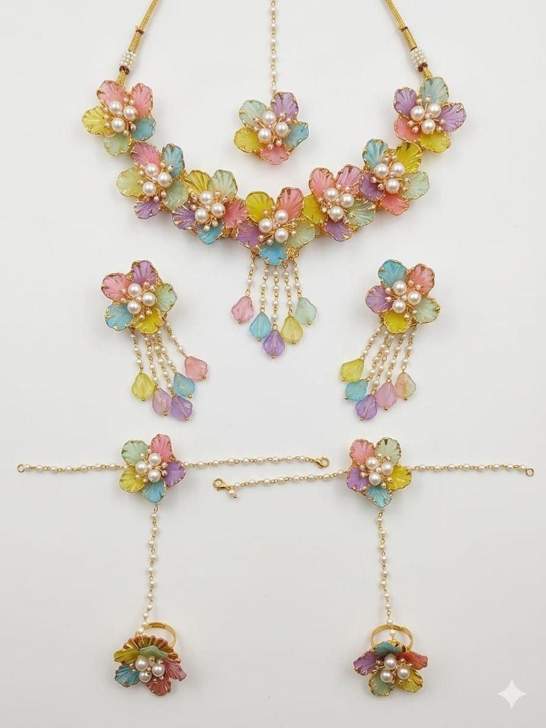 KOOGLY Necklace and Earrings