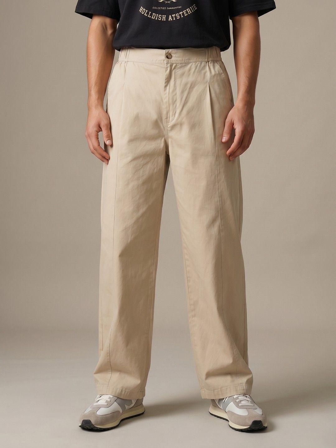 glitchez Men Pleated Regular Trousers