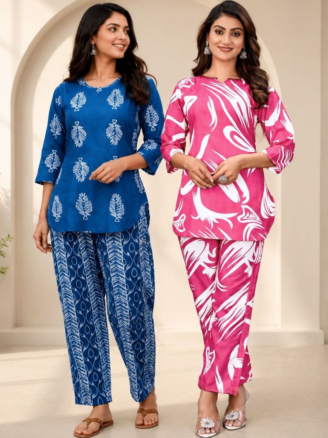 MULOBA FAB Pack Of 2 Indigo Printed Tunic with Trousers