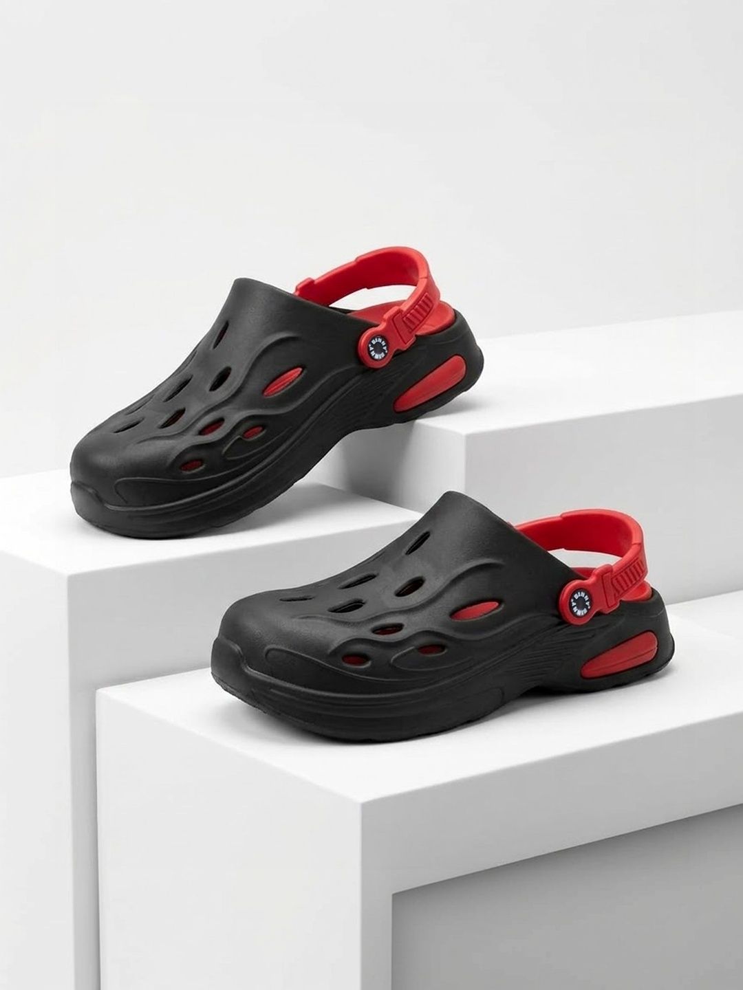 Snugz Men Clogs