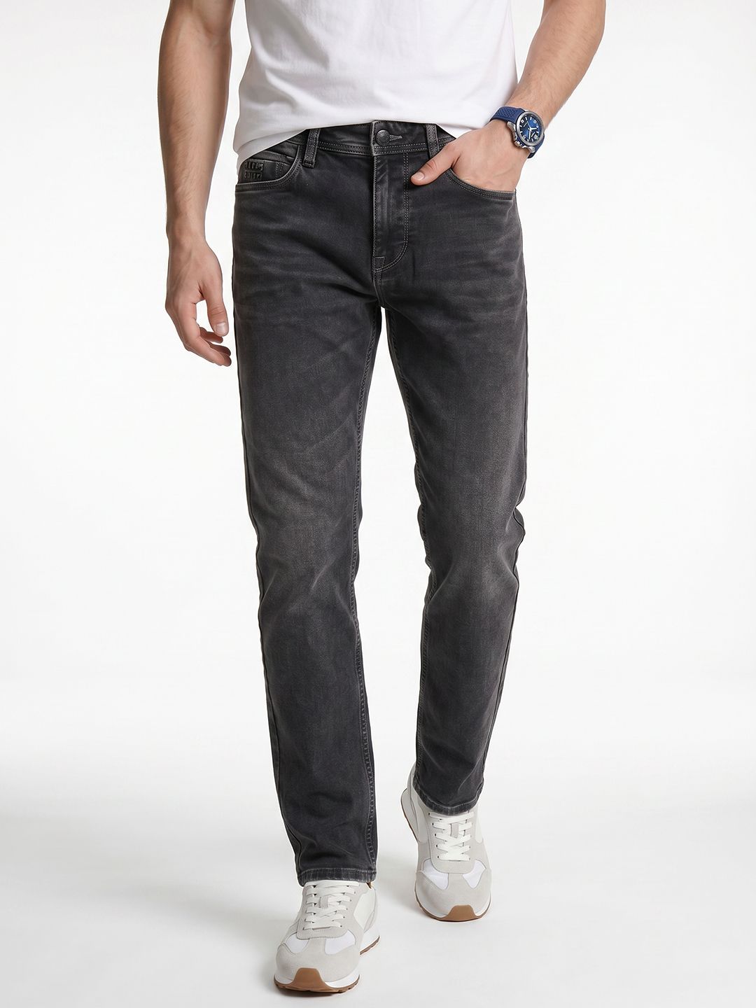 Integriti Men Smart Straight Fit Light Fade Stretchable Jeans