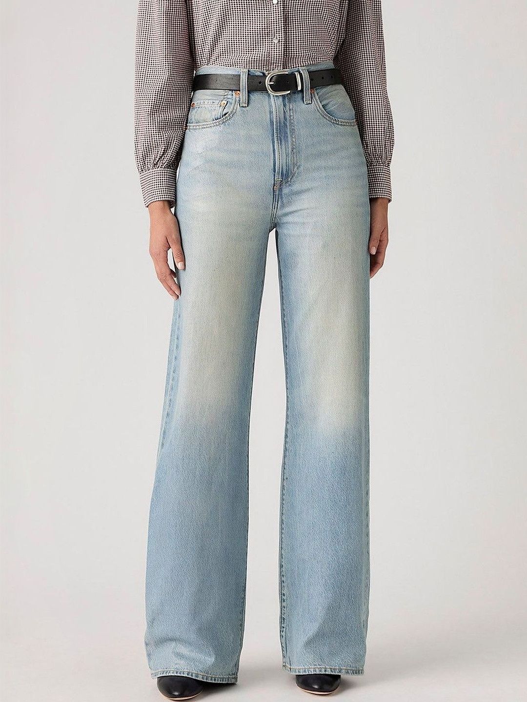 Classic Wide Leg High-Rise Light Fade Jeans