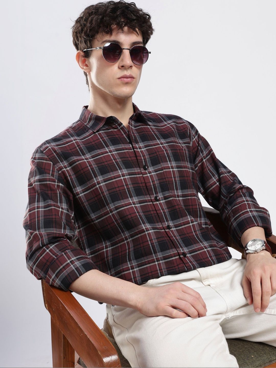 THE SHIRT CODE Men Slim Fit Tartan Checks Checked Casual Shirt