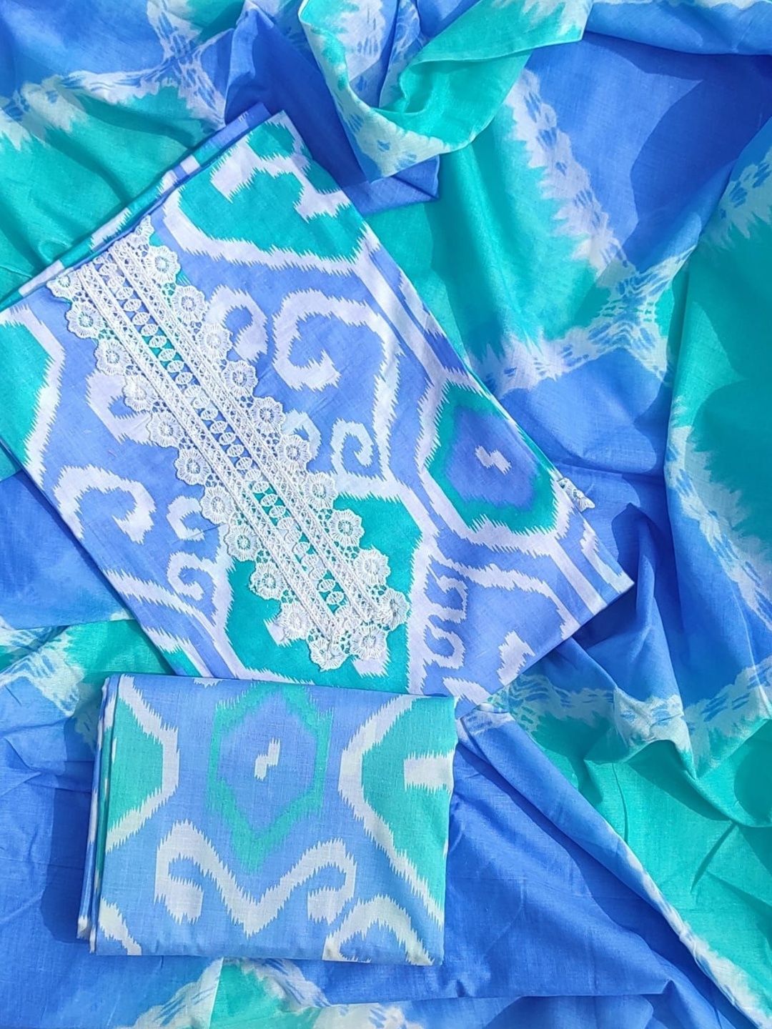 FAB JUNCTION Printed Pure Cotton Unstitched Dress Material