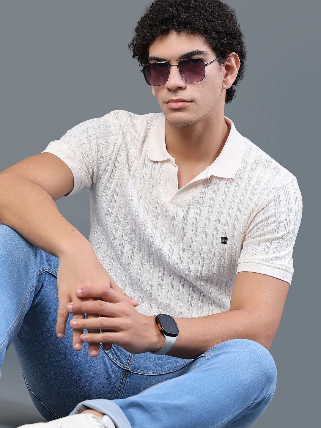 V-Mart Men Polo Collar T-shirt