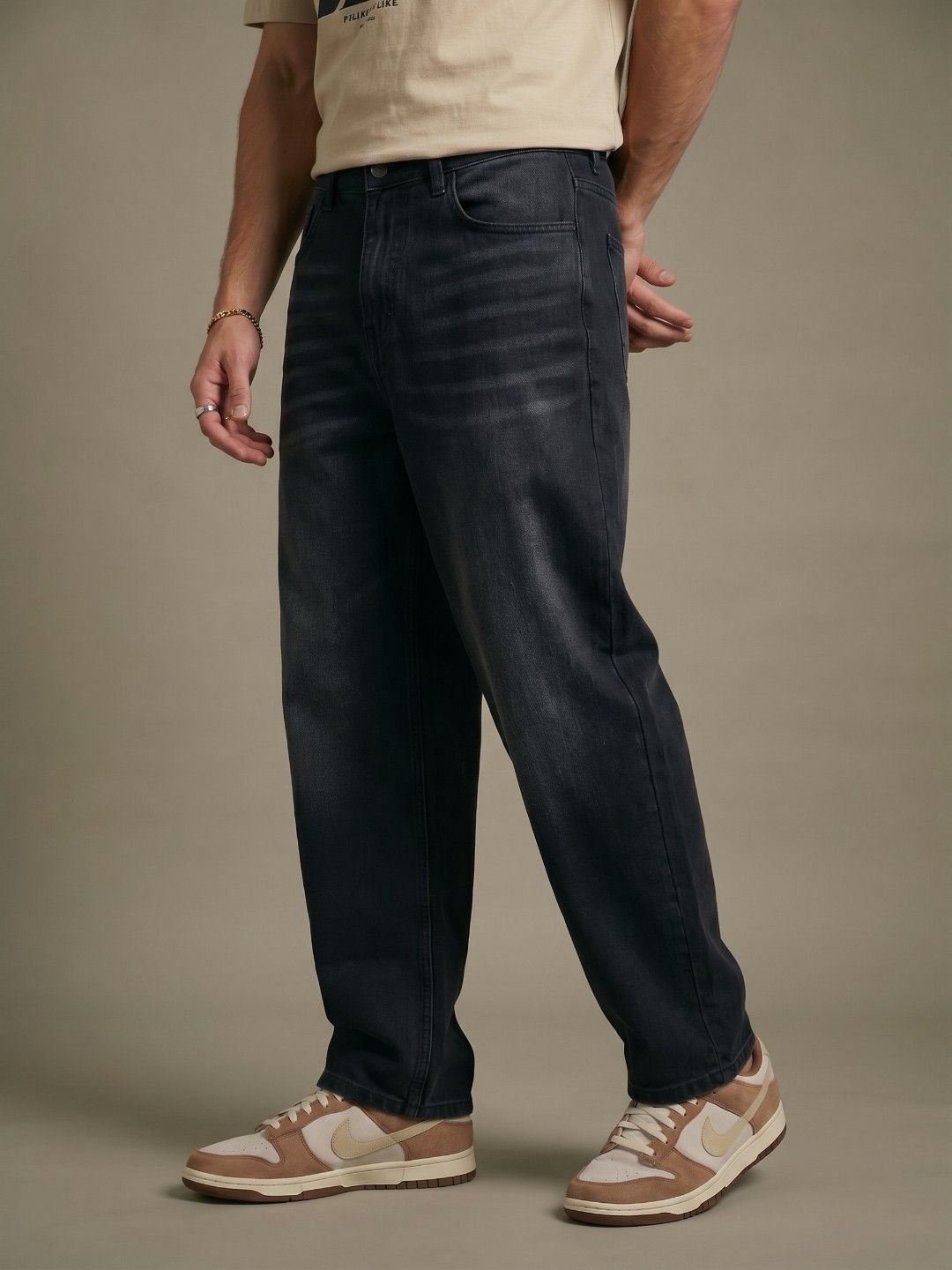 glitchez glitchez Men Regular Fit Mid-Rise Light Fade Stretchable Jeans