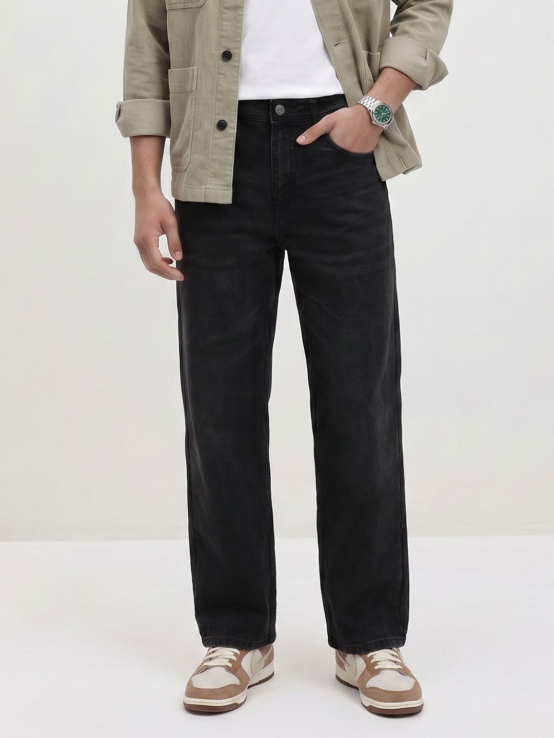 The Roadster Life Co. Men Relaxed Fit Light Fade Jeans