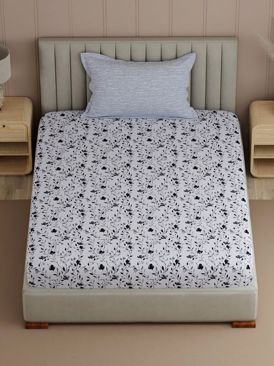 Boutique Living India Boutique Living India White Floral 200 TC Single Bedsheet with 1 Pillow Covers