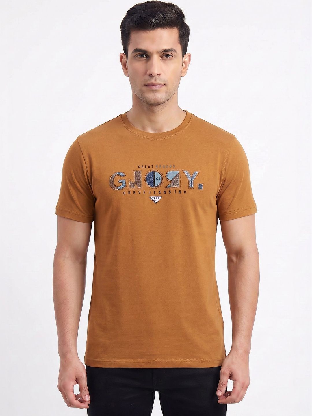 Plugin Men's Graphic Round Neck T-shirt