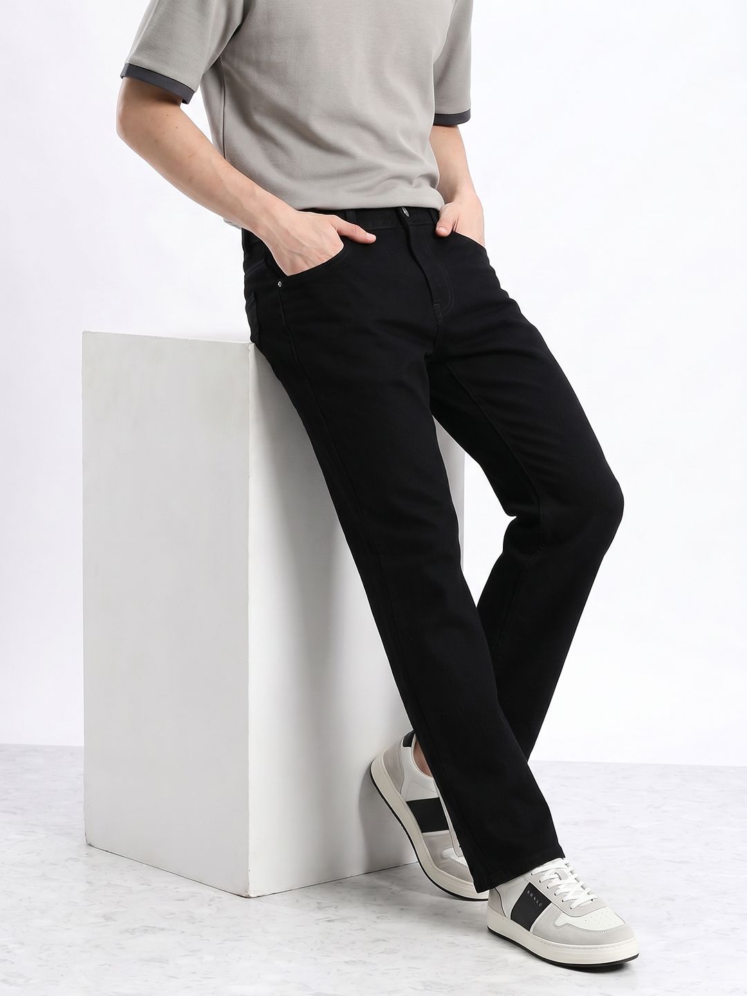 Aeropostale Men Relaxed Fit Jeans