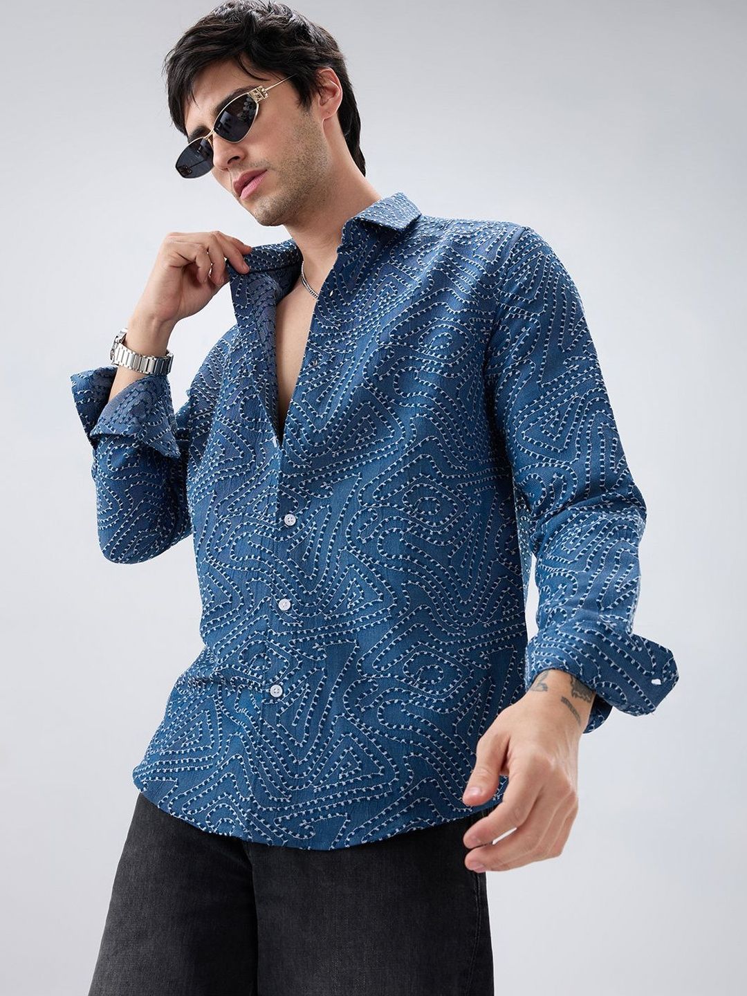 VASTRADO VASTRADO Men Classic Slim Fit Floral Printed Casual Shirt