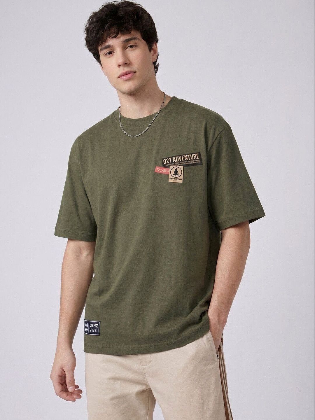 glitchez Men Printed Applique T-shirt