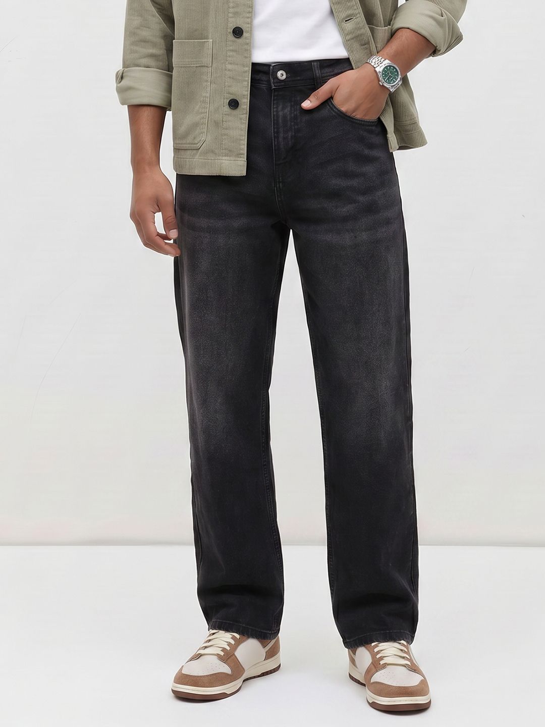 The Roadster Life Co. Men Relaxed Fit Clean Look Jeans
