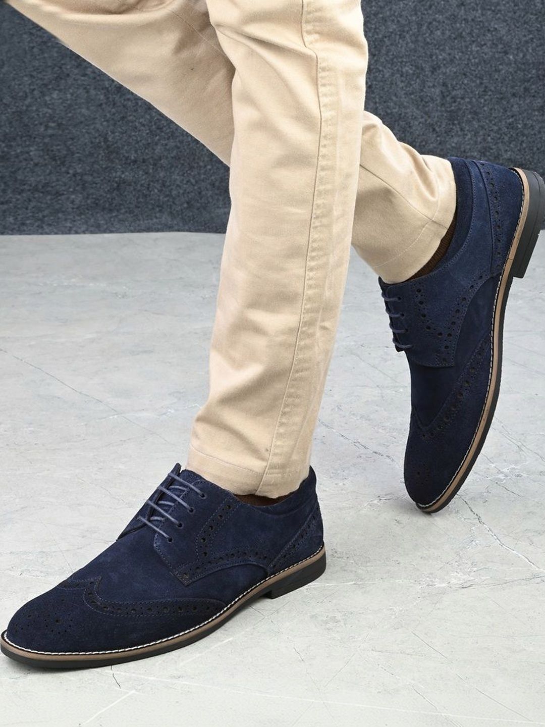 House of Pataudi Men Textured Leather Round Toe Lace-Ups Brogues Formal Shoes
