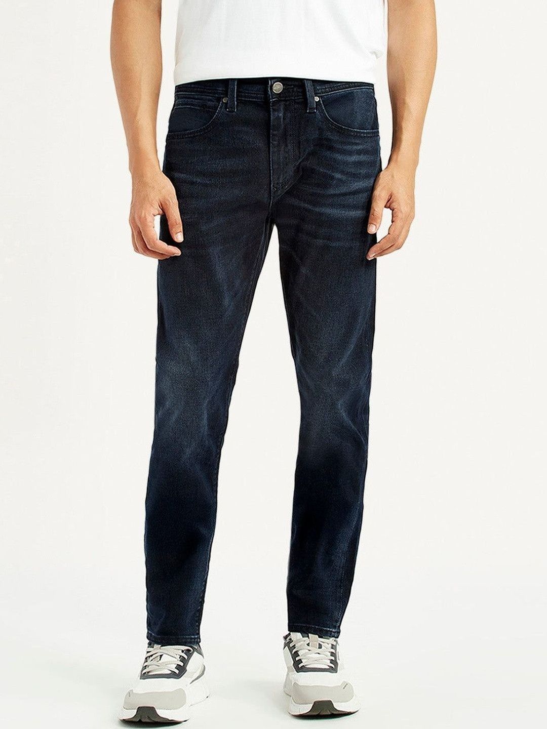 Levis Levis Redloop Men Classic 512 Tapered Fit Mid-Rise Light Fade Stretchable Jeans